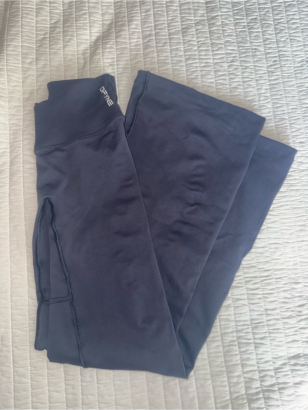 DFYNE Vision Flares, “Carbon”, size XS SHORT